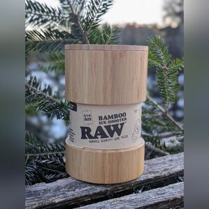 RAW Bamboo Six Shooter - 1 1/4 Size Variable Cone Filler